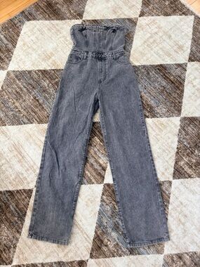 PrettyLittleThing Washed Gray Denim High-Waist Strapless Jumpsuit